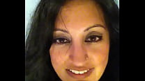 Gunisha NRI from Califonia plays with pussy for you to see